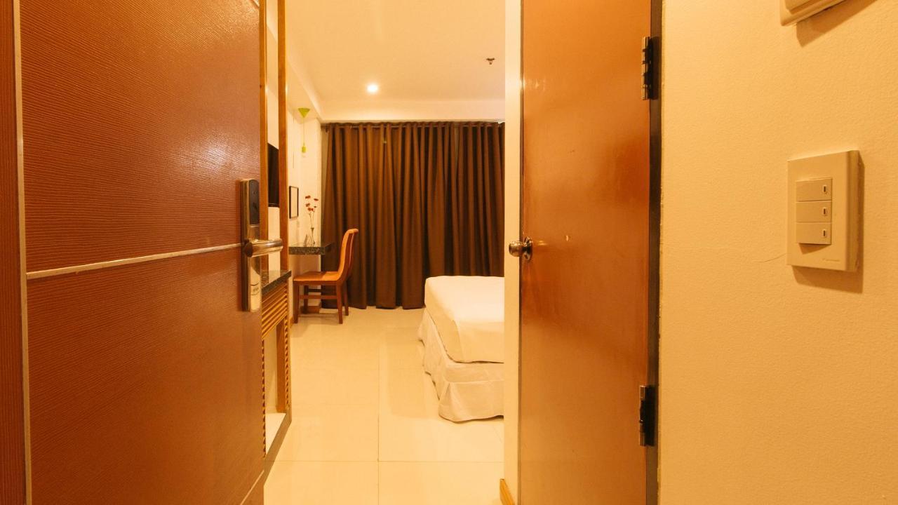 Guijo Suites Makati San Pedro Makati Exterior foto