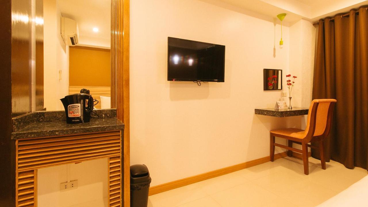 Guijo Suites Makati San Pedro Makati Exterior foto