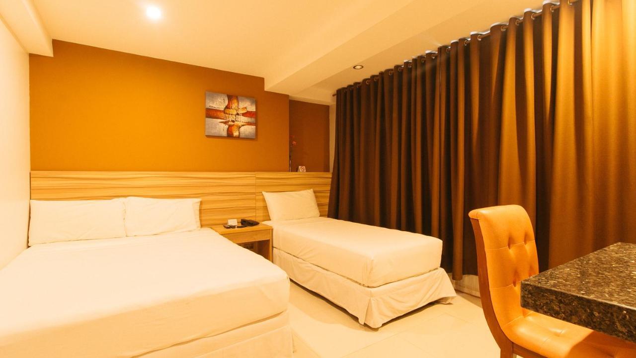 Guijo Suites Makati San Pedro Makati Exterior foto