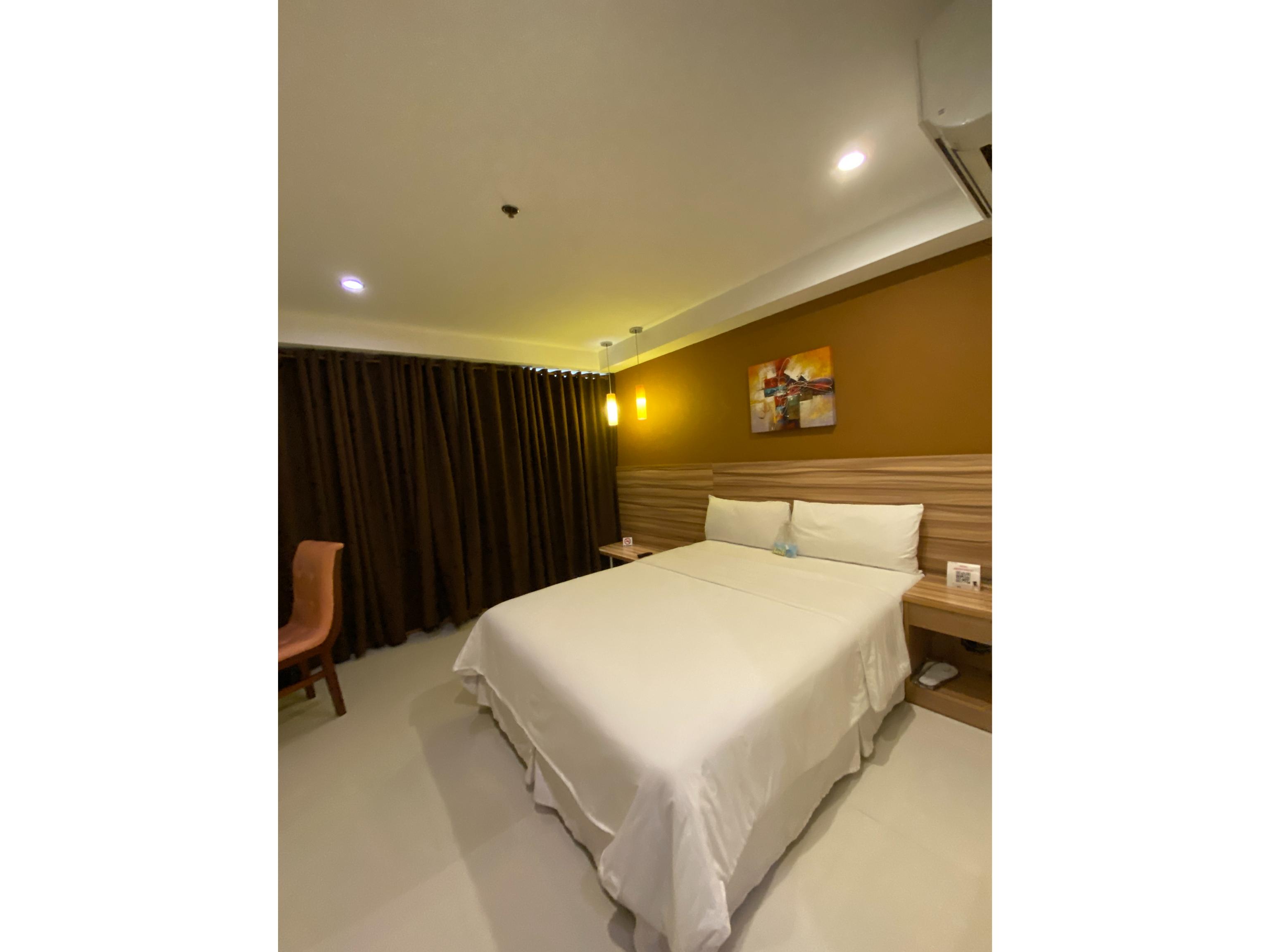 Guijo Suites Makati San Pedro Makati Exterior foto
