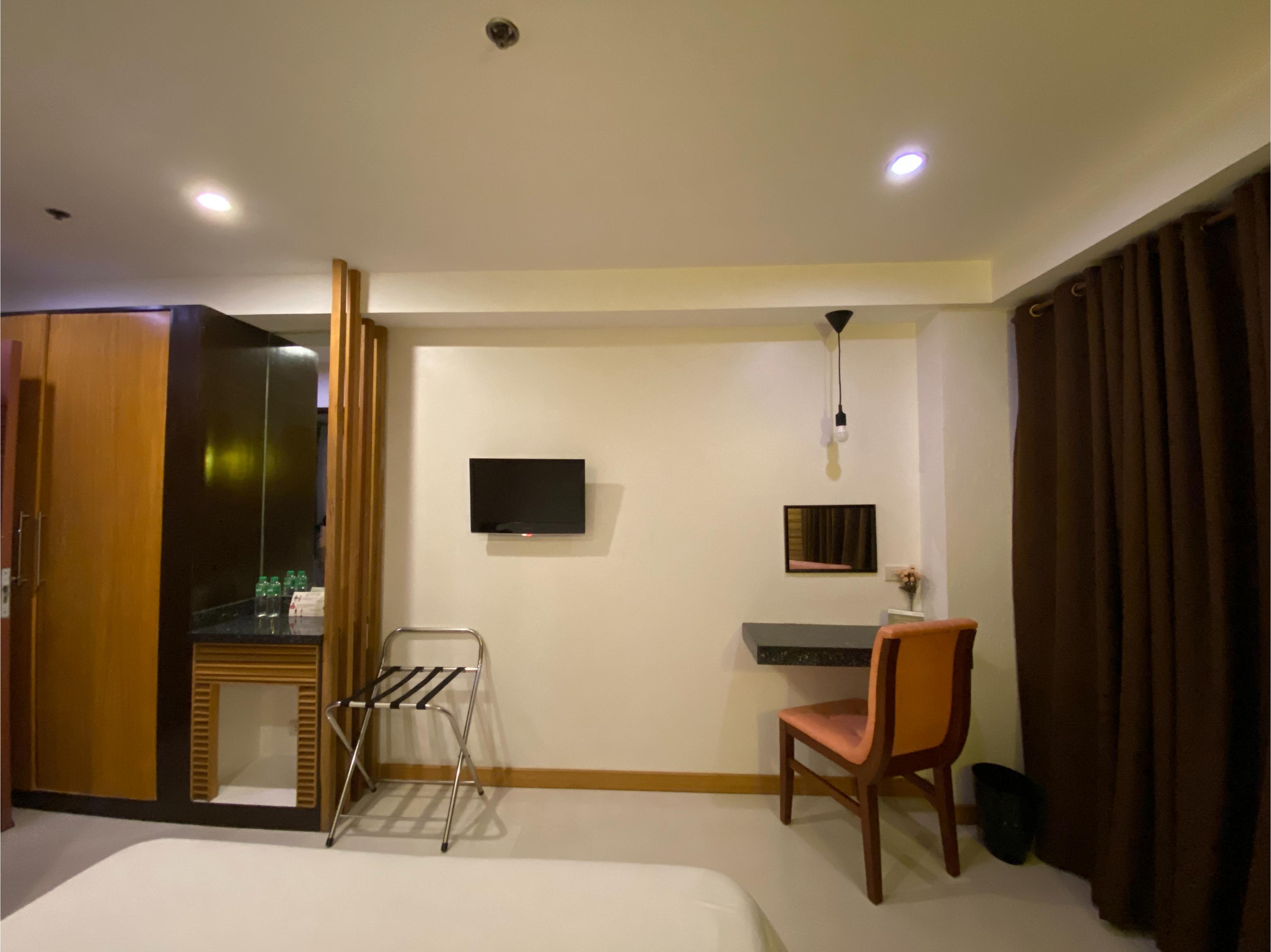 Guijo Suites Makati San Pedro Makati Exterior foto