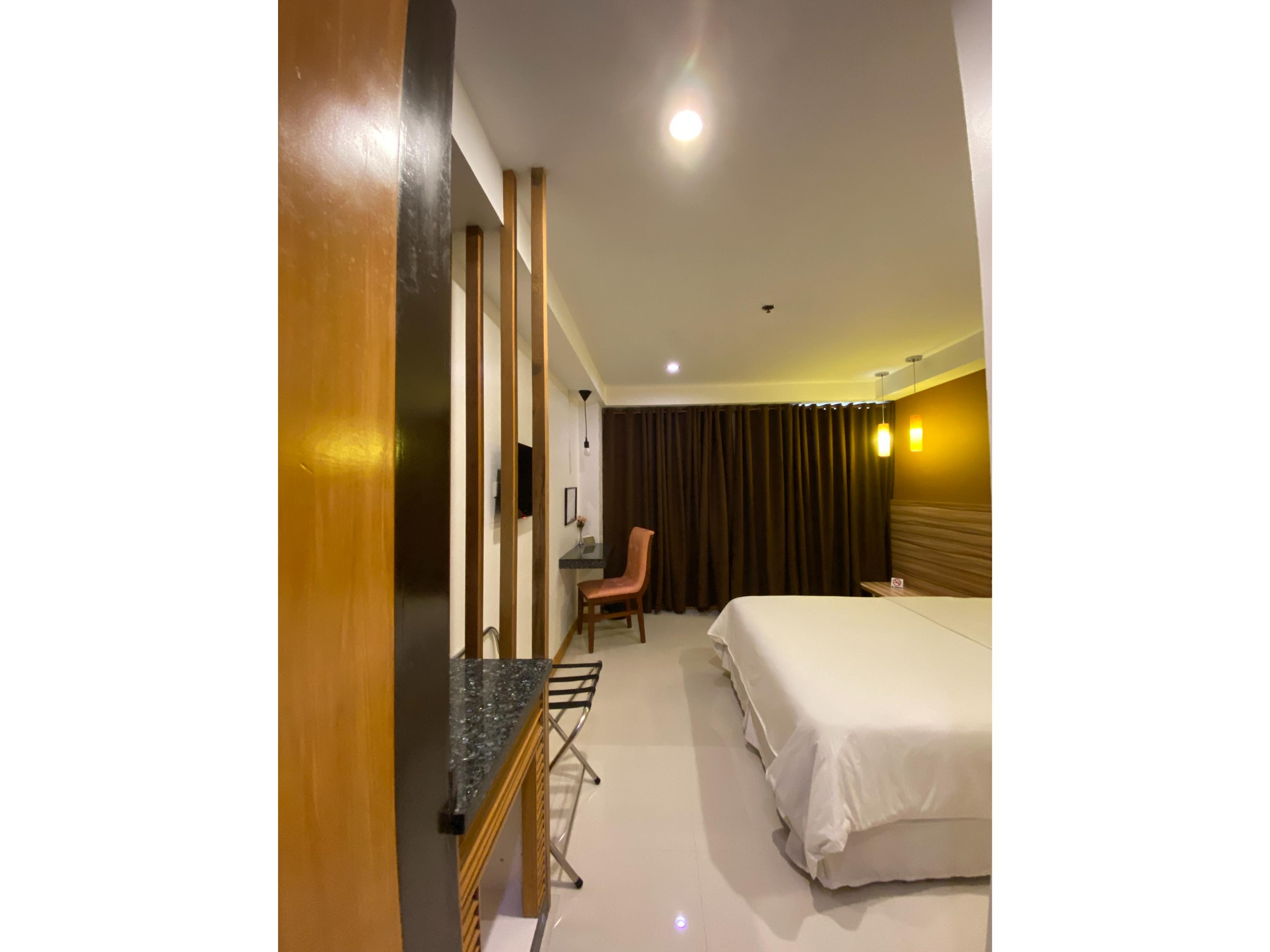 Guijo Suites Makati San Pedro Makati Exterior foto
