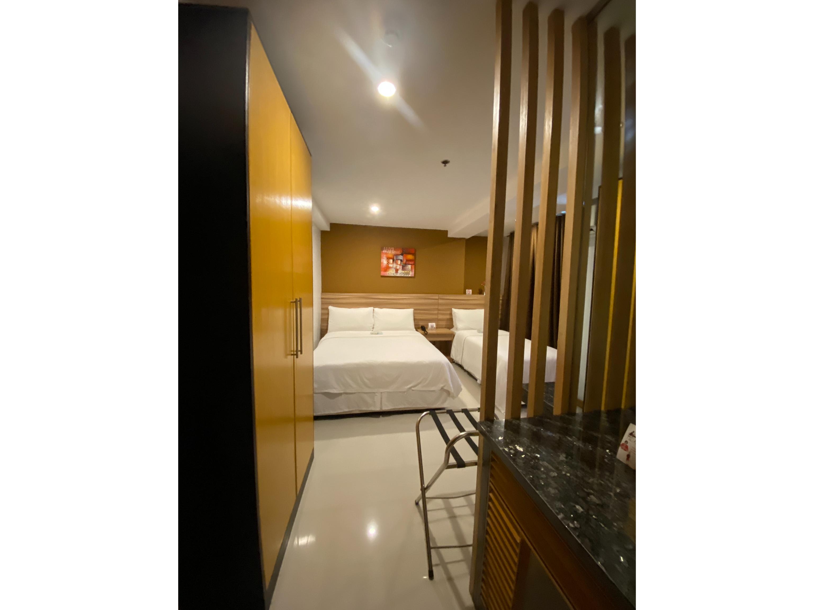 Guijo Suites Makati San Pedro Makati Exterior foto